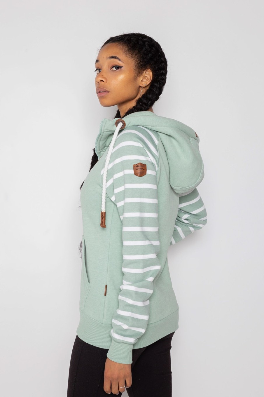 Women Wanakome Hoodies | Hera Printed Stripe Sleeve Green Bay Zip Hoodie