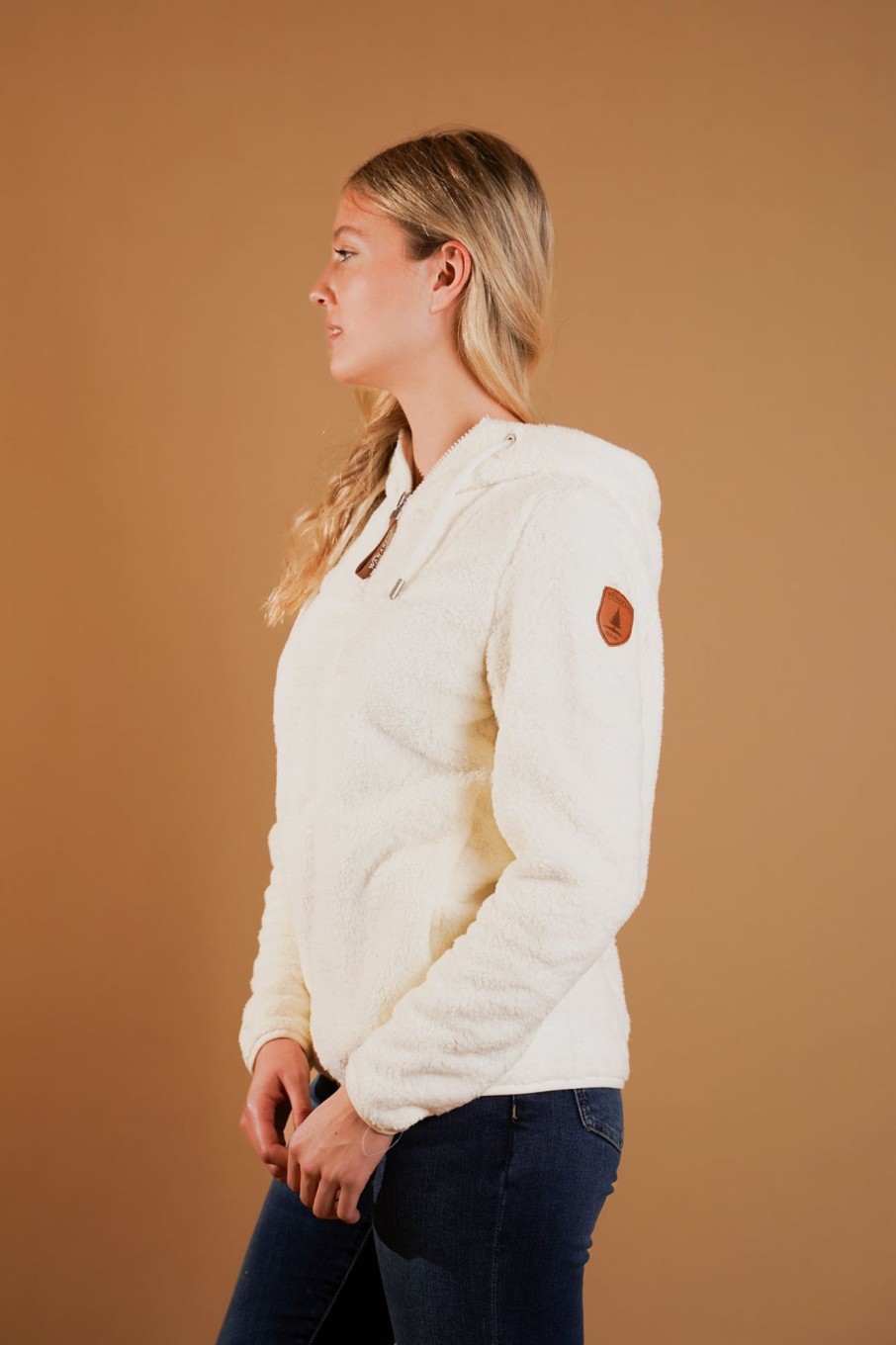 Women Wanakome Hoodies | Cara Supersoft Sherpa In Ivory White