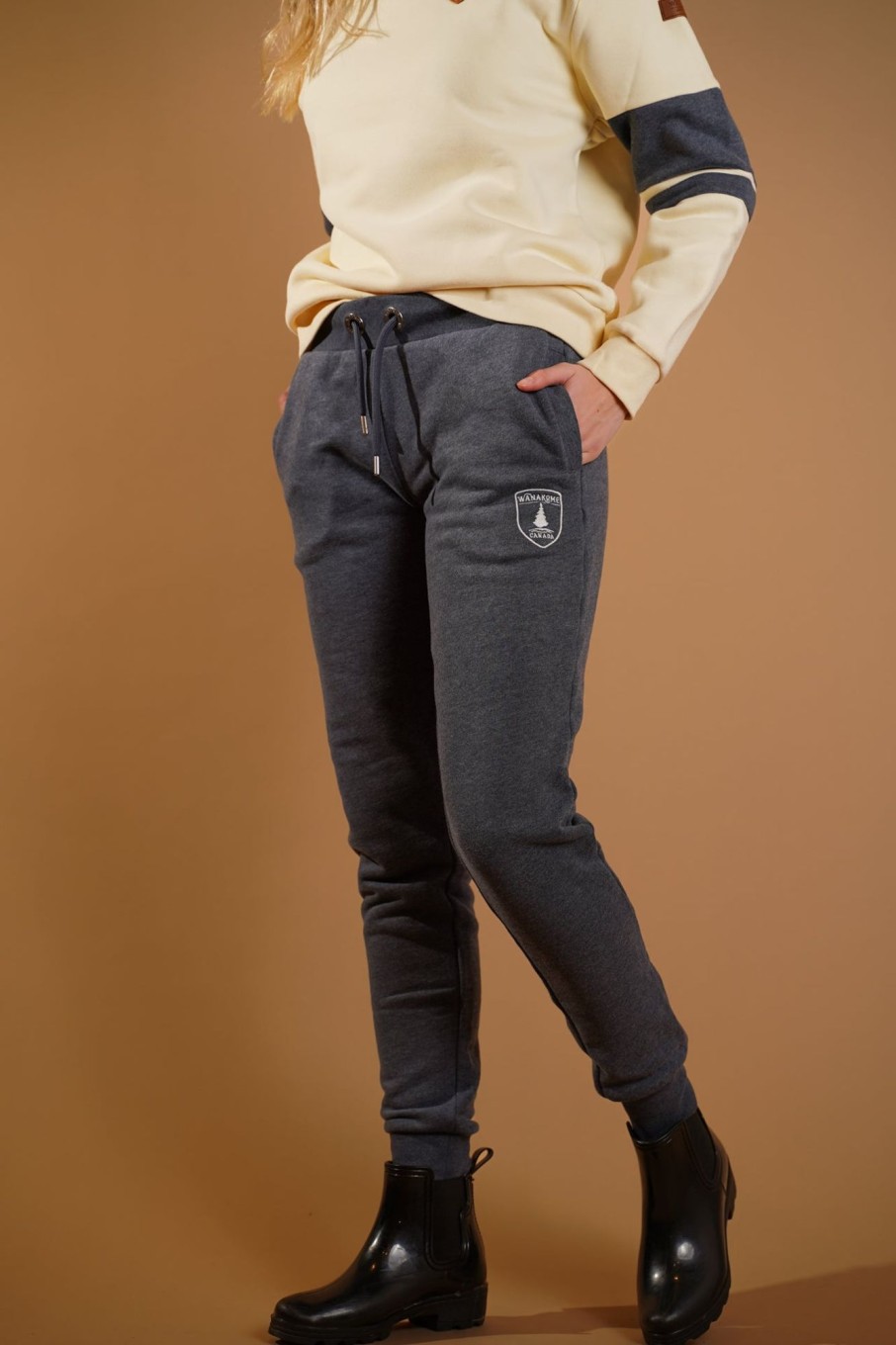 Women Wanakome Bottoms | Caprona Jogger Navy