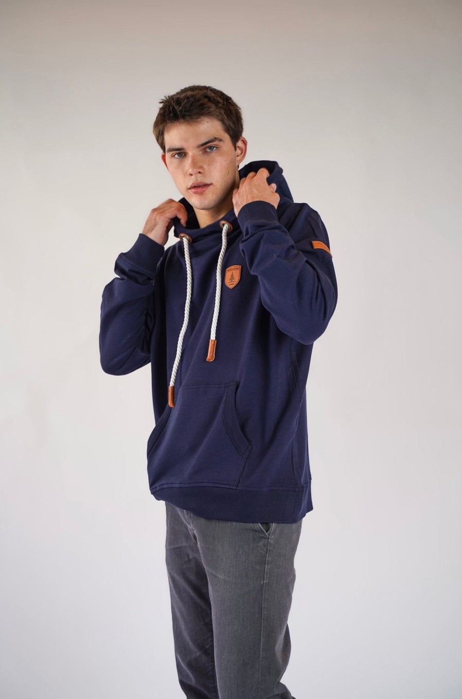 Men Wanakome Hoodies | Cascade Clux Navy